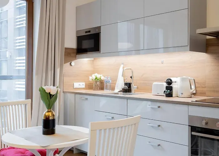 Appartamento Urban Chic - Large & Stylish, Metro Nearby Grzybowska 85-5 *