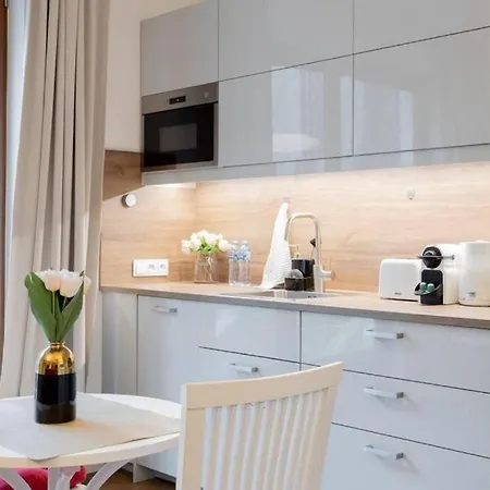 Urban Chic - Large & Stylish, Metro Nearby Grzybowska 85-5 *